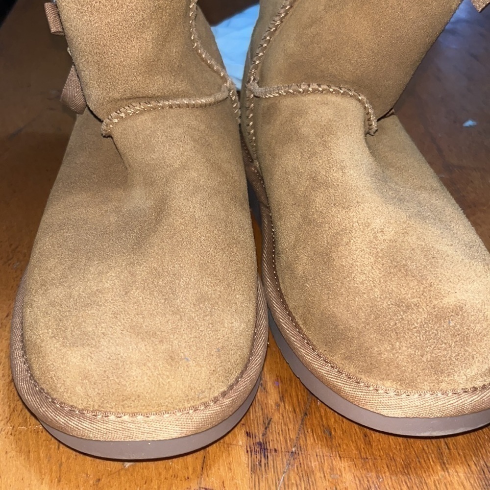 NEW UGG Women's Victoria Tall Fashion Boot - Picture 7 of 9